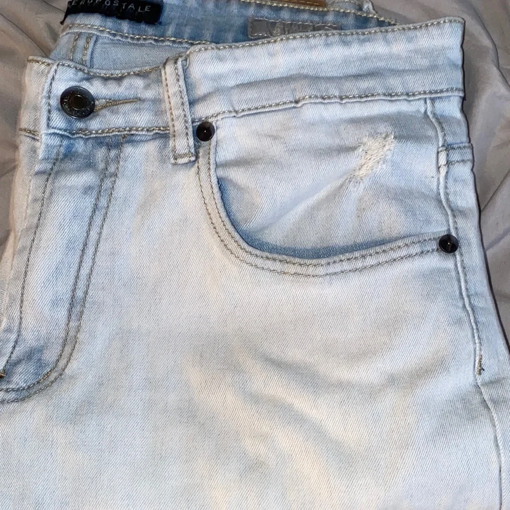 Aeropostale Men's Skinny Jeans in Light Blue